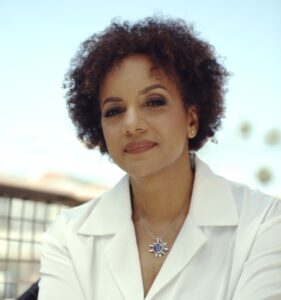 Portrait of Melanie Davis-Jones